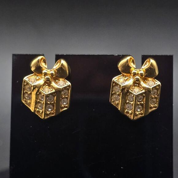 Avon 1992 Sparkling Package Earring Gold Tone Rhinestone Gift Box Present - Picture 1 of 10